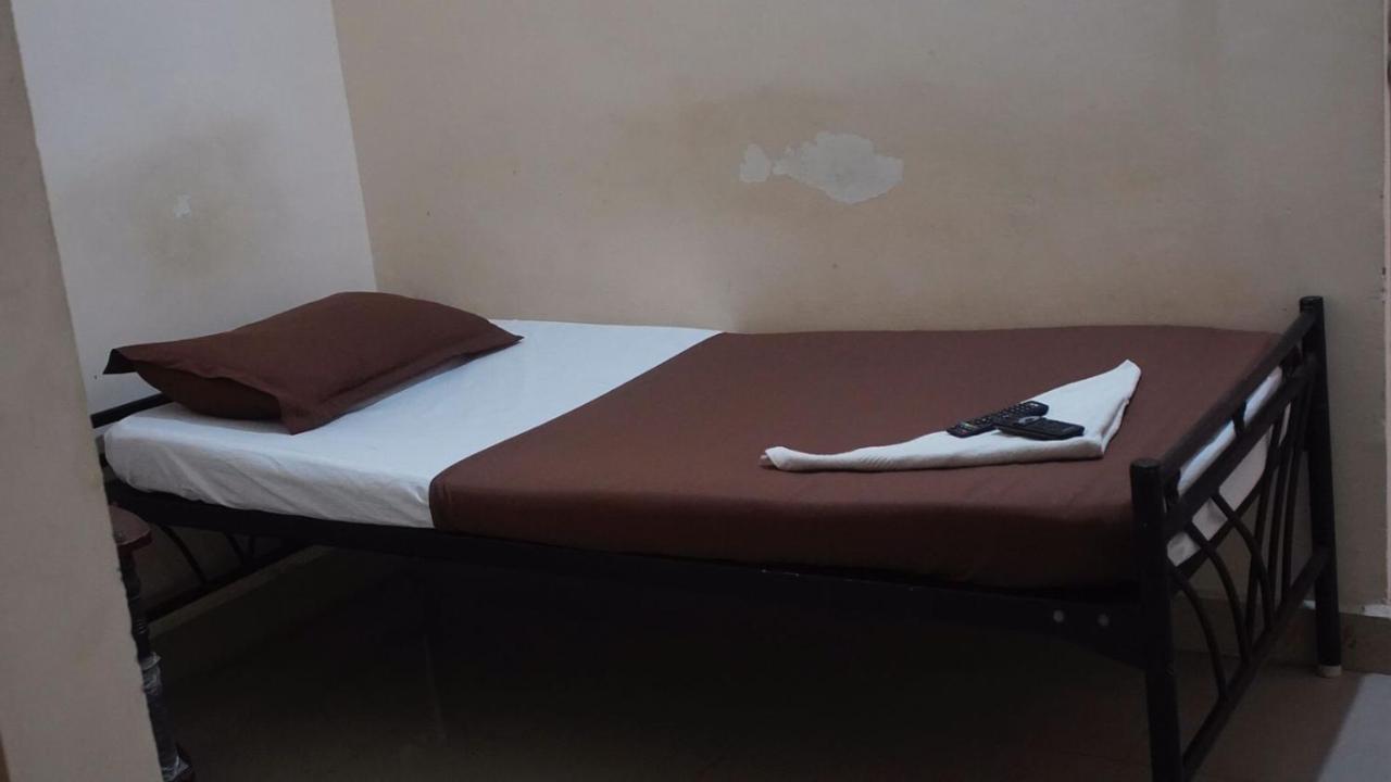 Mr Residency Hotel Madurai Exterior photo
